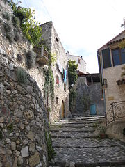 http://commons.wikimedia.org/wiki/File:Biot_old_town_4.jpg