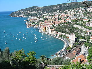 http://commons.wikimedia.org/wiki/File:Villefranche-sur-Mer.jpg